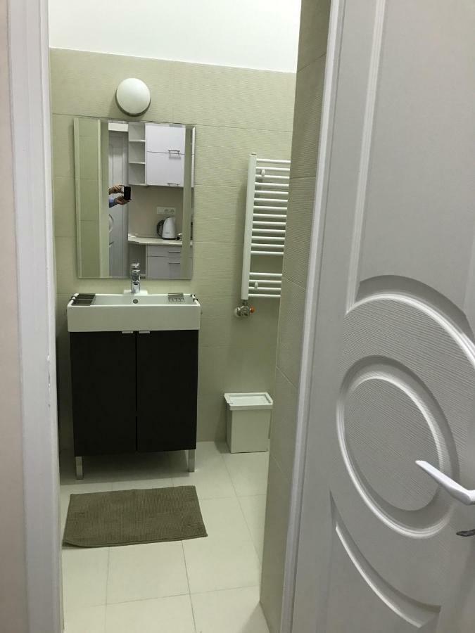Lovely Studio Near To Danube Riverside Budapest Luaran gambar
